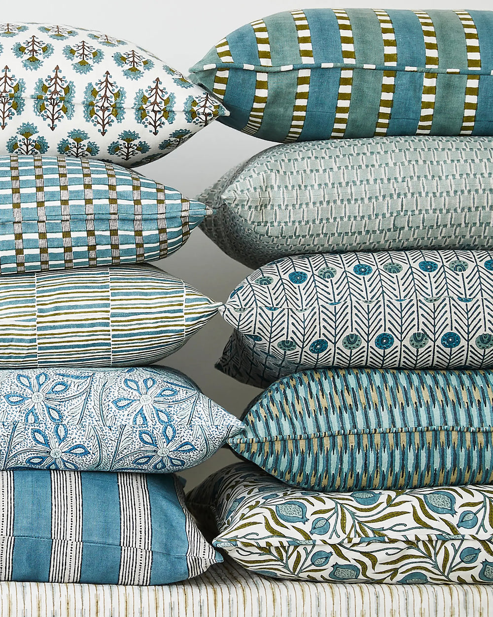 Medusa Lagoon Pillowcase