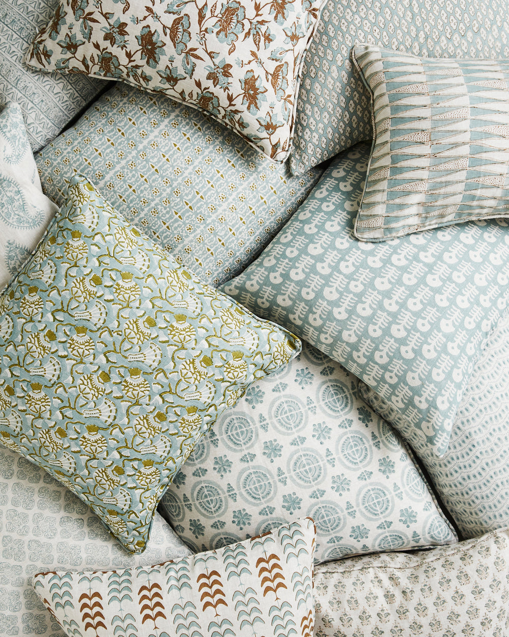 Iznik Celadon Moss Pillowcase