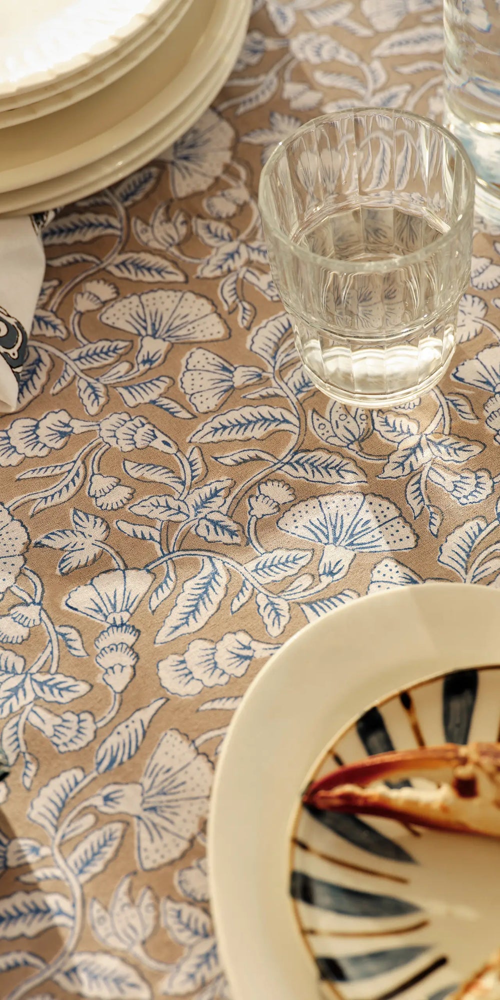 Antibes Atlas Tablecloth