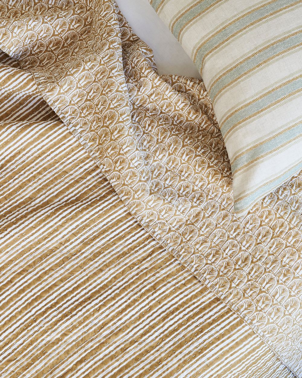 Belize Saffron Quilt