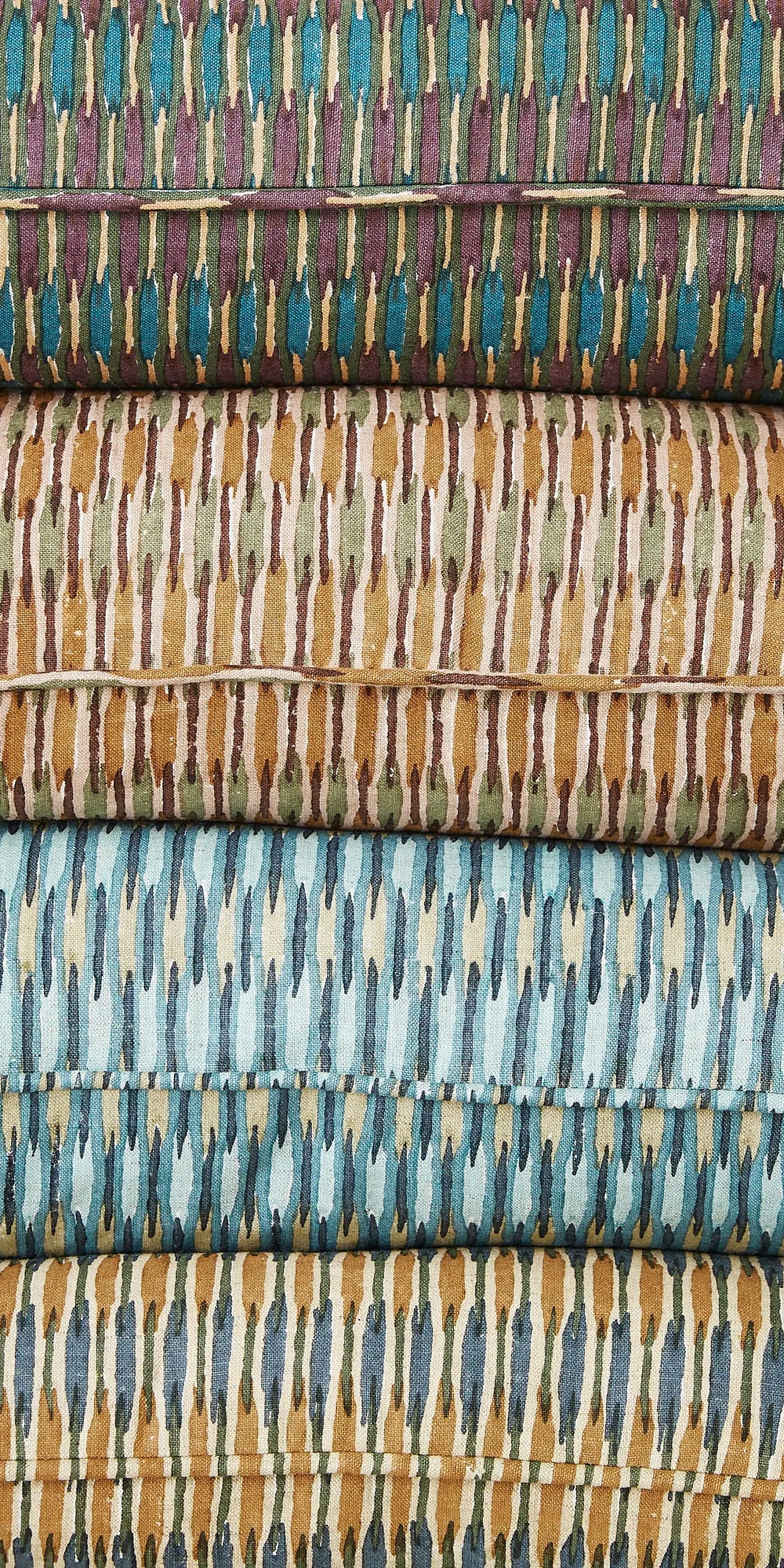Volimes Desert linen cushion 50x50cm