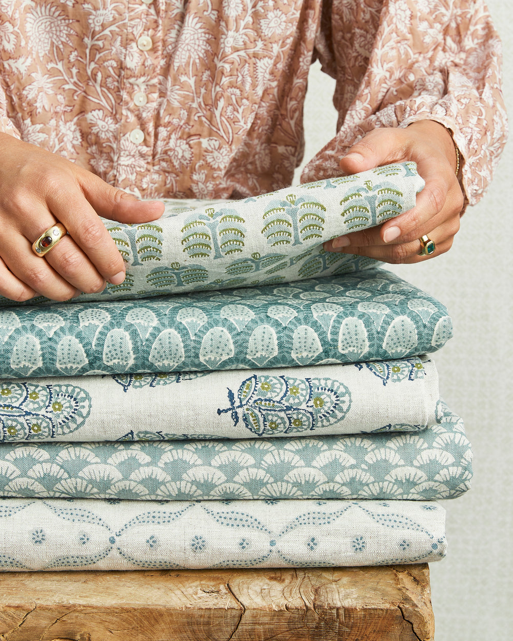 Zardosi Celadon linen