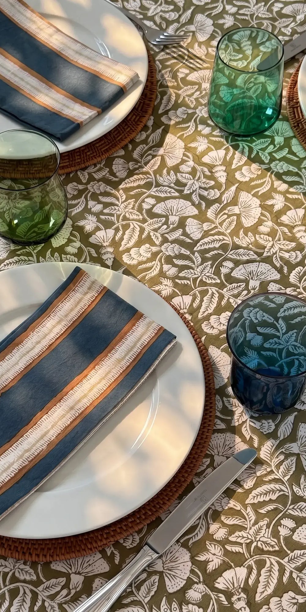 Antibes Olive Tablecloth