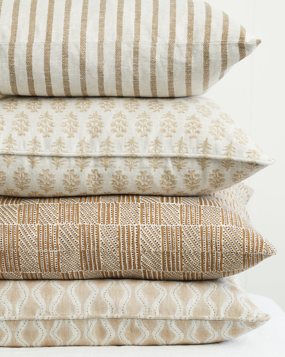 Ashfa Shell Cushion