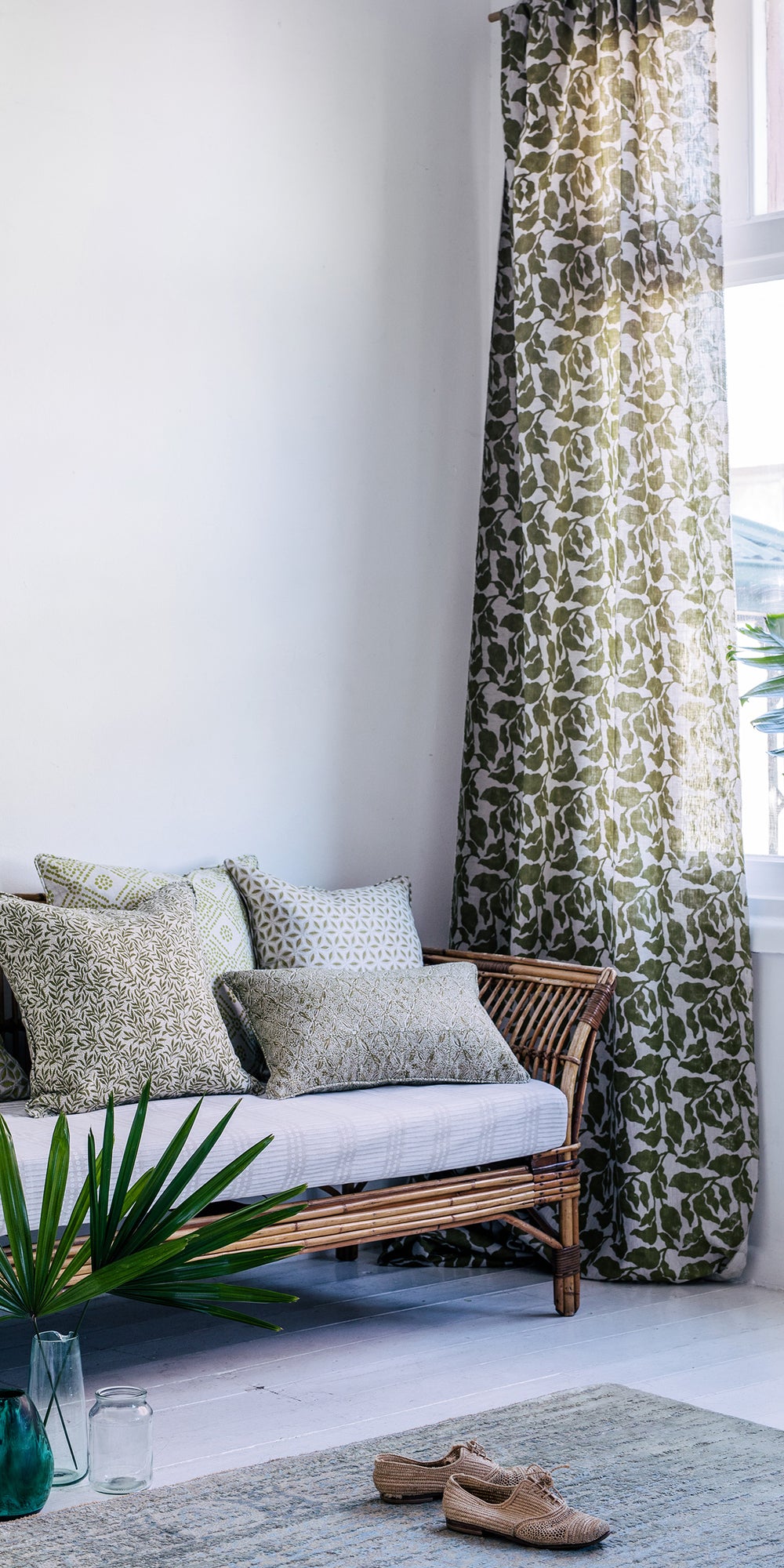 Flores Moss Linen in - Fabric - Walter G Australia