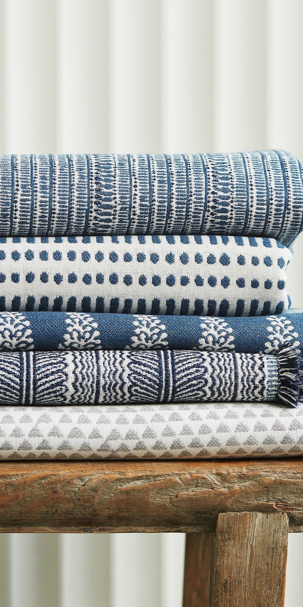 Huts Albatross woven in - Wovens - Walter G Australia
